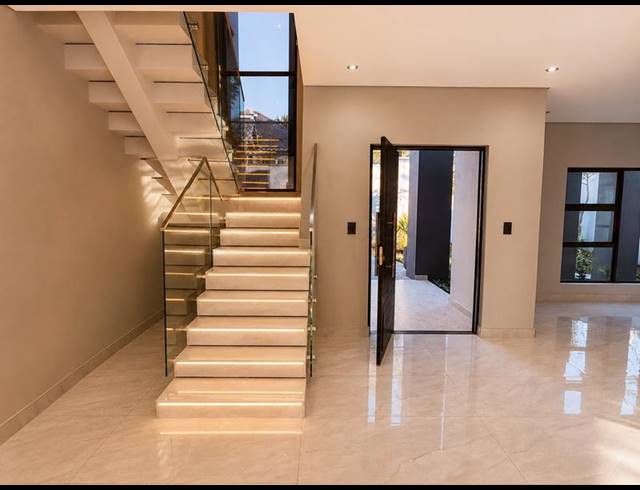 4 BEDROOM HOUSE FOR SALE IN FOREST TOWN